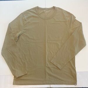 figs 100% Pima cotton long sleeve shirt size xl tan color
